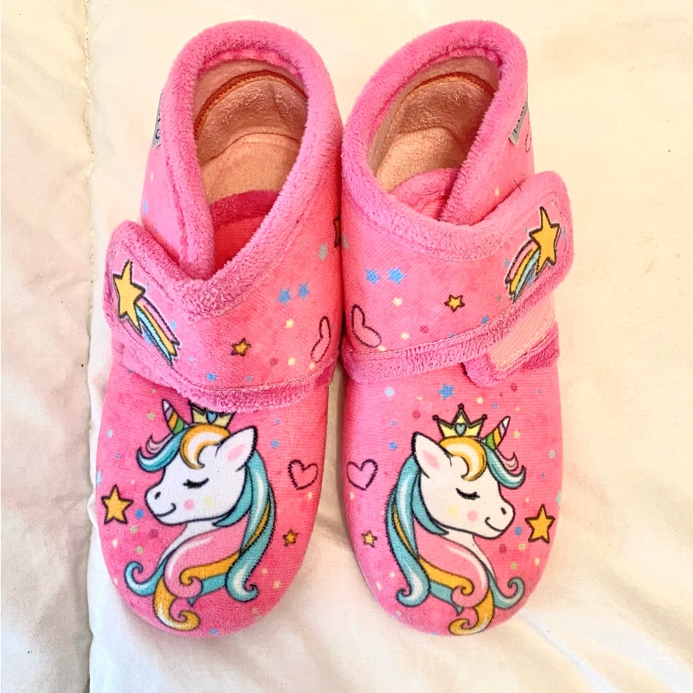 Unicorn Pink young Girls Slippers size 27 (10)